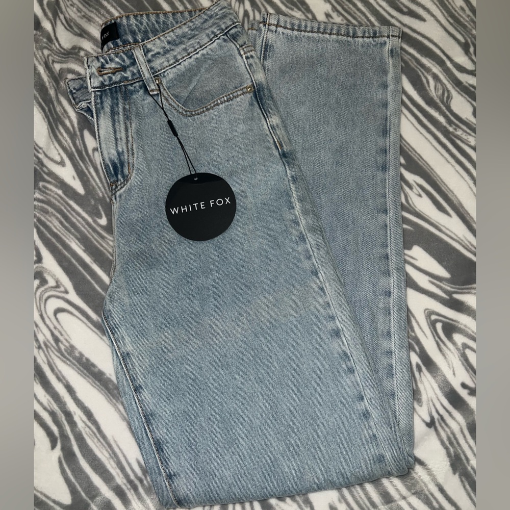White Fox Boutique High Waisted Jeans